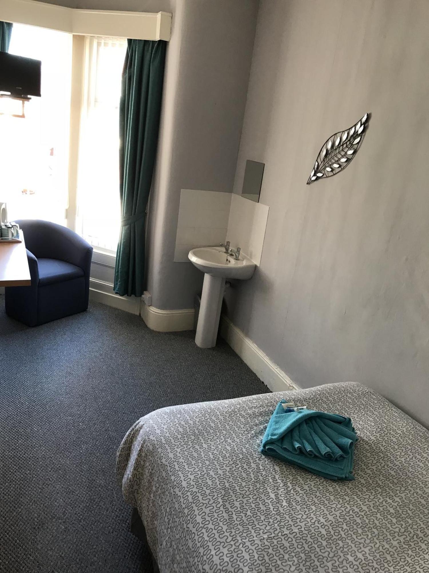 לינה וארוחת בוקר בלקפול Westbourne House מראה חיצוני תמונה