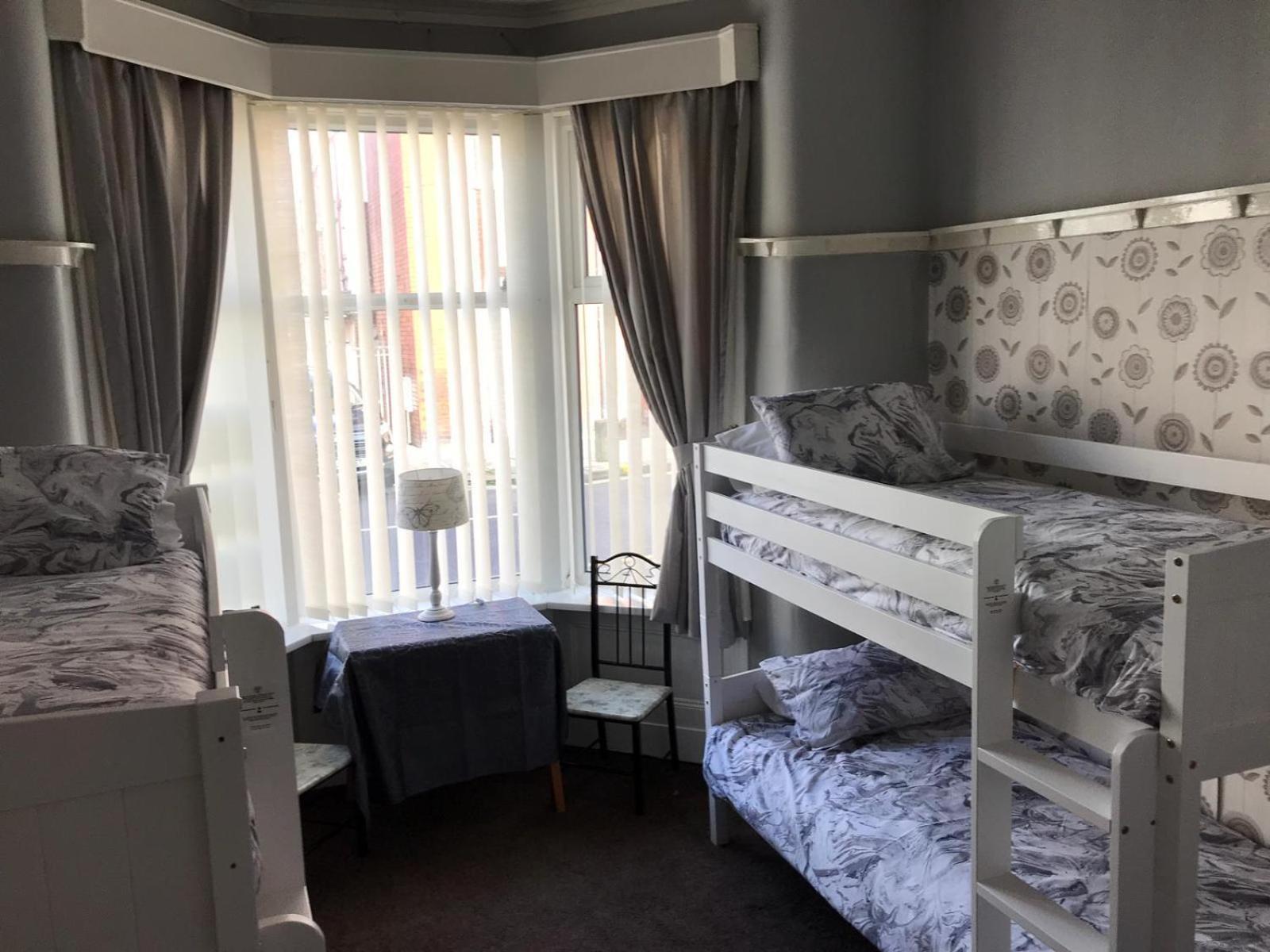 לינה וארוחת בוקר בלקפול Westbourne House מראה חיצוני תמונה